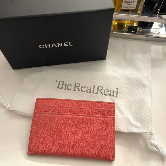 SOLD>>SOLD‼️‼️‼️Chanel cardholder great condition - Picture 4 of 6